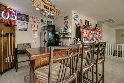 Beautiful Vacation Getaway Wgame Room & Views