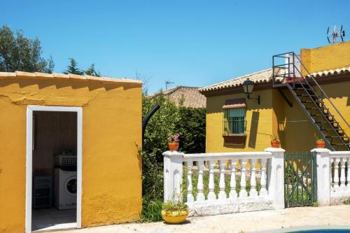 Chalet Con Piscina Privada, Jard�n Y Barbacoa