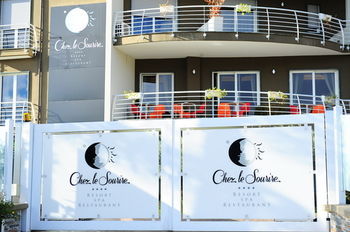 Hotel Chez Le Sourire