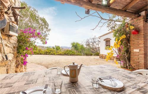 Amazing Home In Antequera With 2 Bedrooms