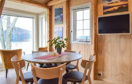 Awesome Apartment In Seimsfoss With Wifi And 2 Bedrooms