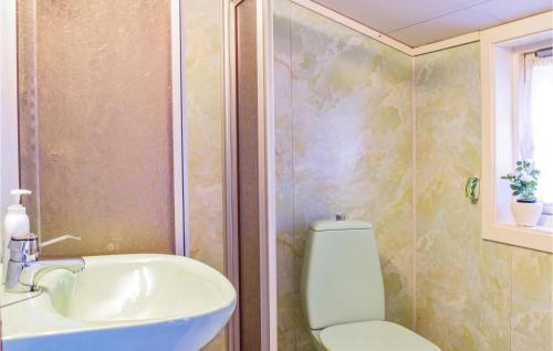 Awesome Home In Fitjar With Wifi And 4 Bedrooms