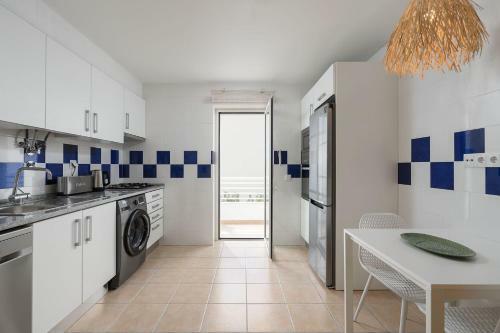 Bright And Colorful Apartment - Centrally Located - Cabanas de Tavira