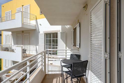 Bright And Colorful Apartment - Centrally Located - Cabanas de Tavira