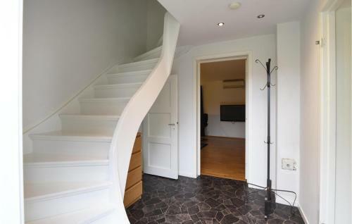 Beautiful Home In Ed With Wifi And 2 Bedrooms