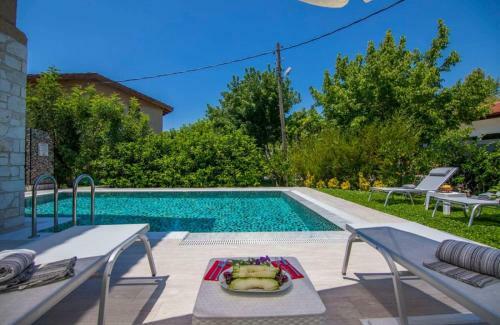 Outstanding Villa With Private Pool And Jacuzzi In Fethiye