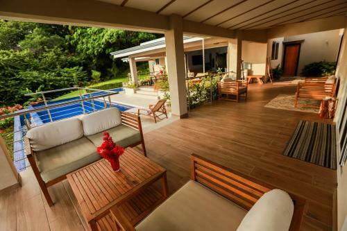 Casa Juliet - Ocean View Villa