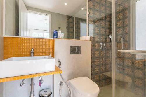Apartamento 1br Calangute Nr Beach Pool Gym & Sunsets
