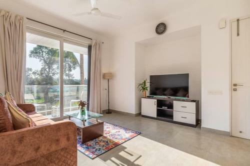 Apartamento 1br Calangute Nr Beach Pool Gym & Sunsets