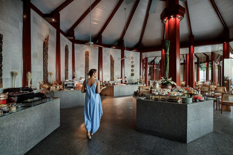 Hotel The Surin Phuket
