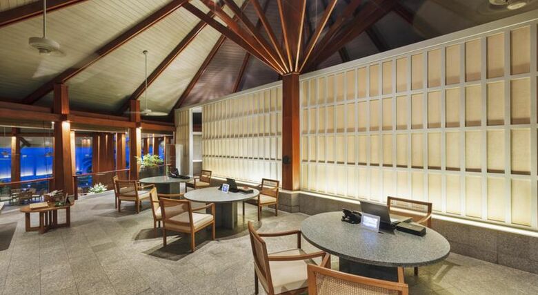Hotel The Surin Phuket