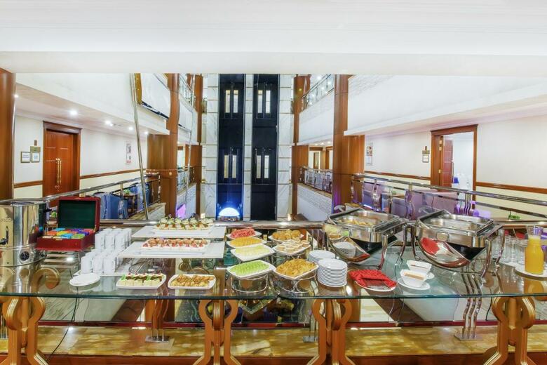 Grand Excelsior Hotel - Bur Dubai