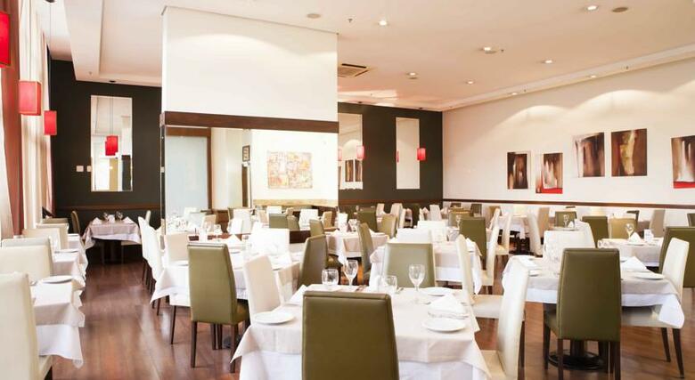 Hotel Intercity Premium Porto Alegre
