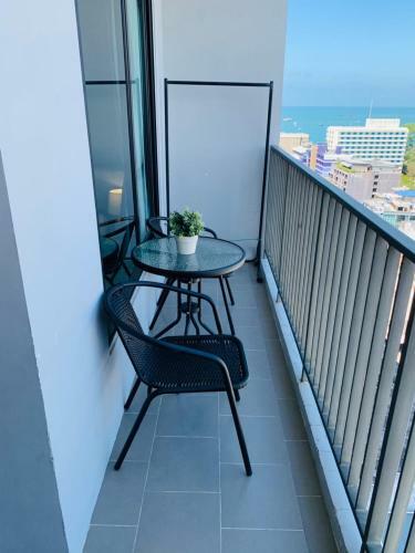 Apartamento The Base Central Pattaya