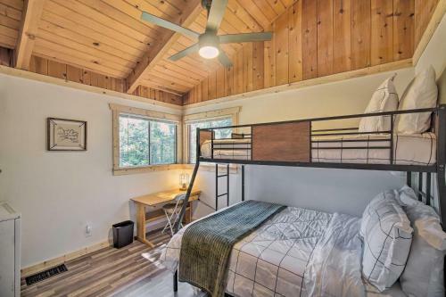 Newly Renovated Lake Arrowhead Cabin With Deck!