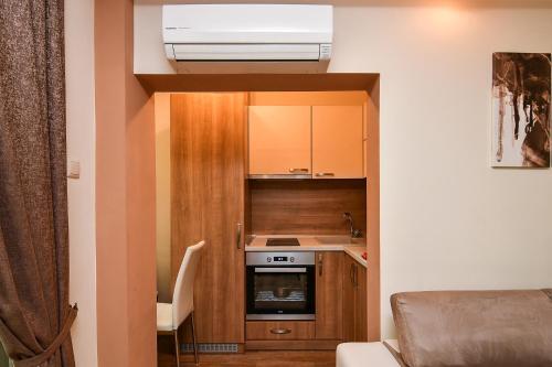 Apartamento Cozy Small One Br Flat With Parking Close To Center