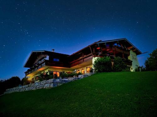 Apartamento G�stehaus L�rcheck Berchtesgaden Fewo J�gerst�bchen