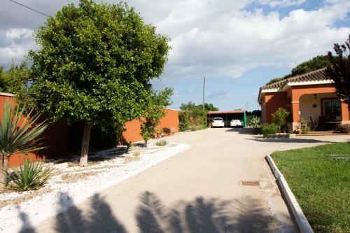 Country House With Pool, Garden And Orchard