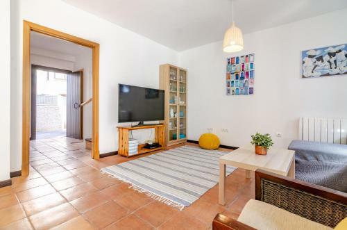 Wintowinrentals Large Terrace, Pool & 300m Beach