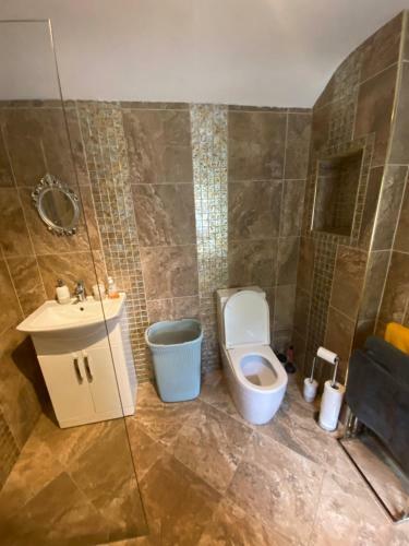 Stunning Beautiful 4-bed House In South Wales