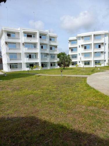 Apartamento Lovely 2-bedroom Condo With A Pool.