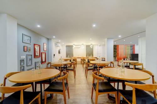 Hotel Oyo Townhouse 219, Sector 49, Gurgaon