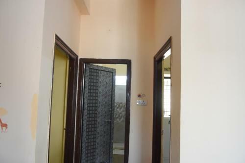 Apartamento 303 Spacious 2bhk, 2bathrooms, Ac, Fully Furnished
