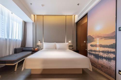Atour Hotel Kunming Economic Development Zone