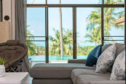 Family 3 Bedrooms Villa With Sea View