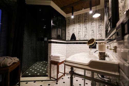 La Piazzetta Degli Artisti - Boutique B&B