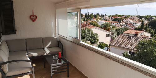 Stunning View 1-bed Apartment In Premantura