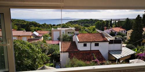 Stunning View 1-bed Apartment In Premantura