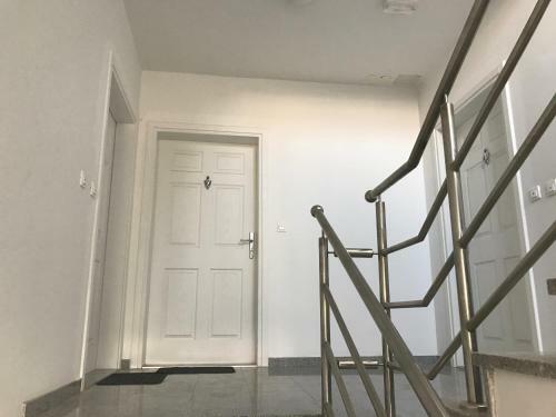 Hanno Apartments