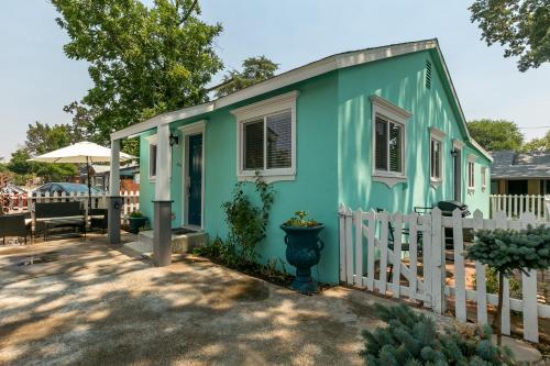 Absolutely Adorable House