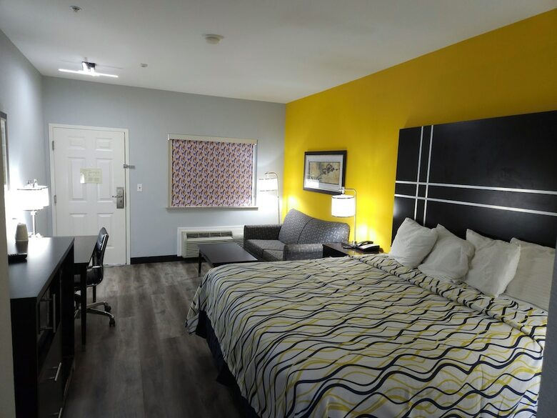 Motel Executive Inn And Suites Tyler