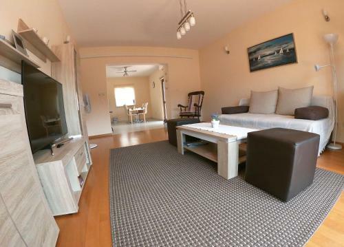 Apartmani Roi?