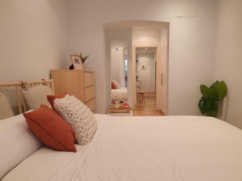 Apartamento Con Patio En El Centro de Bilbao & Guggenheim