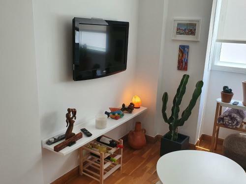 Cozy Cala Apartment