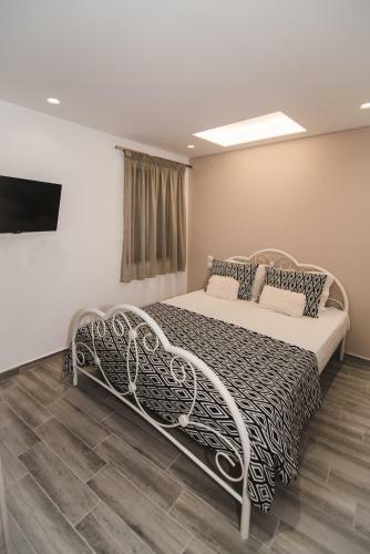 Apartamento Contemporary Studios Historic Center By Corfuescapes