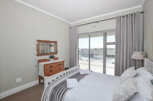 21 Flamingo House
