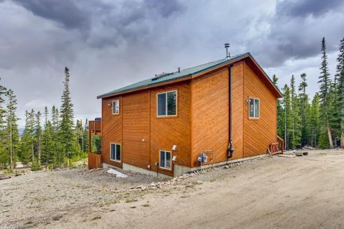 Cozy Mountain House Perfect For Relaxing - Puma's Den