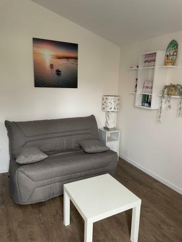 Apartamento Joli Studio Neuf Tout Equip�, Wifi , Tv