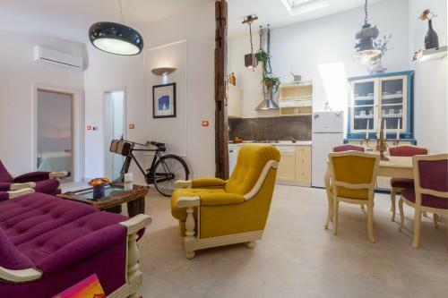Charming Apartment Alba Premium