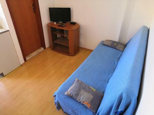 Apartments Srhoj