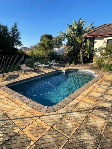 Cathkin House: Luxury 3 Bedroom Villa With Jacuzzi And Pool