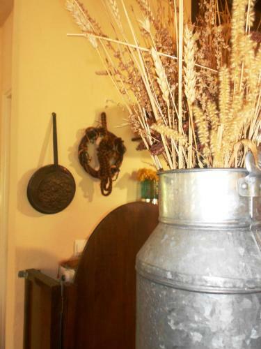 Hostal Xenonas Aloni
