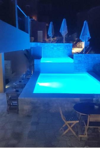 Hotel Dimani Suites