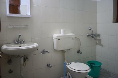 Hotel Khan Manzil