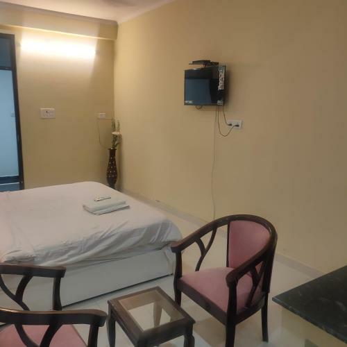 Hotel Holiday Inn By Wb Inn
