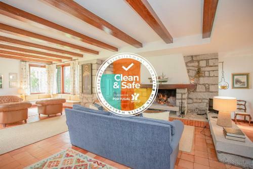 Liiiving In Moledo - Beach & Garden Villa